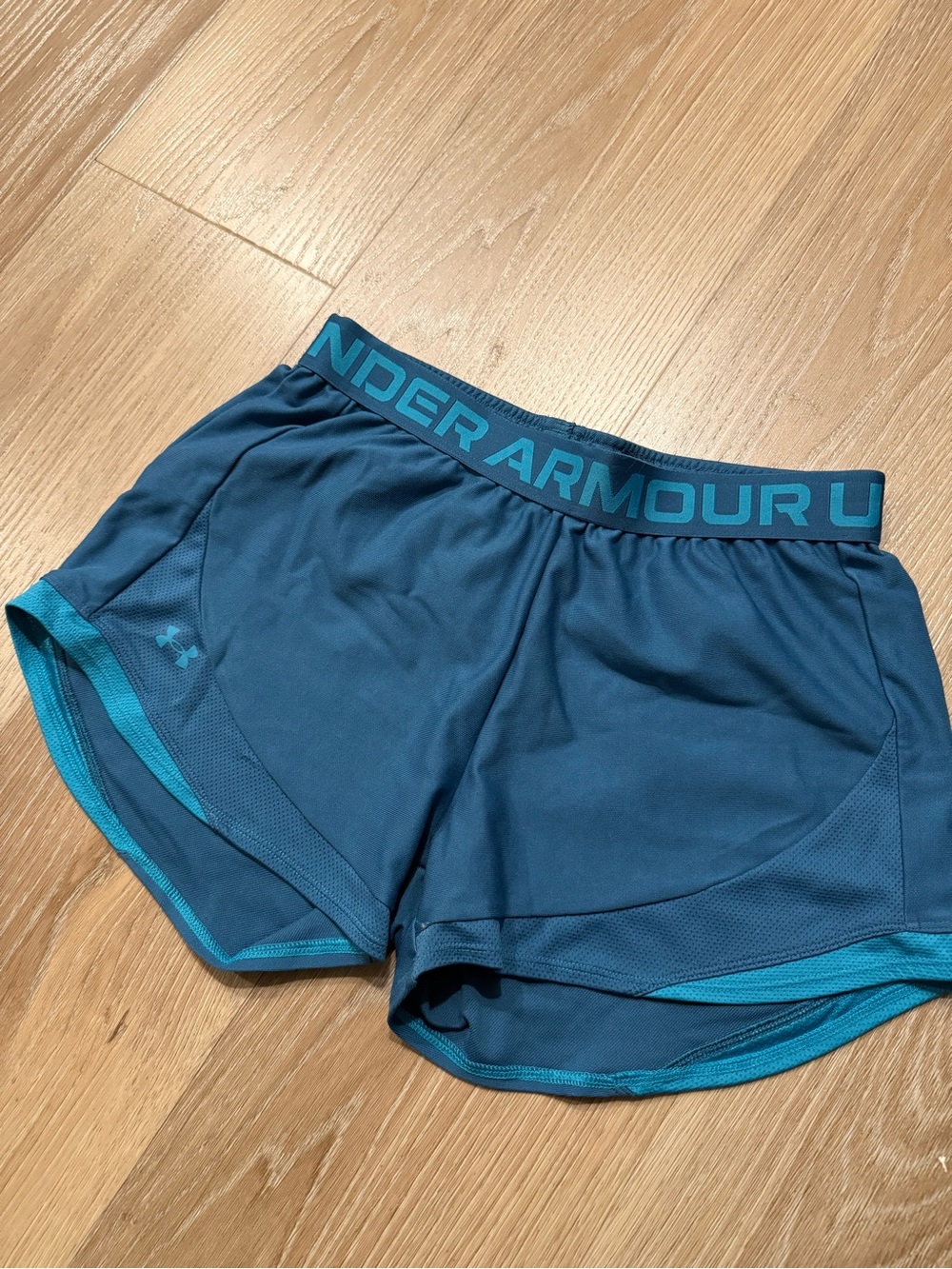 Under Armour Women’s Teal Layered Running Shorts